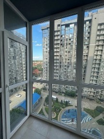 Продам євро 2 к квартиру з частковим ремонтом ЖК Гранд Бурже, Буча, ТРЦ Авенір Плаза