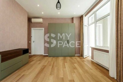 Продаж видової 5к квартири 193 м² Новопечерські Липки, 4 спальні