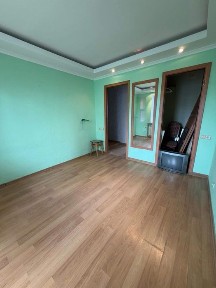 Продаж 3 кімнатної квартири