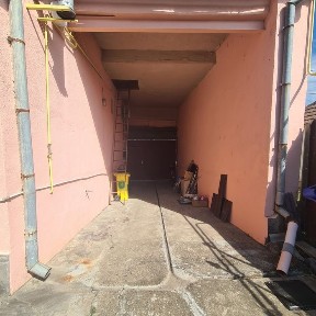 Продається домоволодіння в центральній частині м. Берегове.