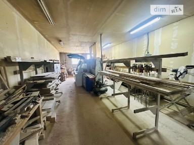 Продаж комерційного приміщення на вулиця Польова, площа 1828.6 кв. м • ID 34381971