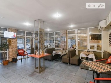 Продаж комерційного приміщення на пров. Берестейський 1, площа 178.9 кв. м • ID 34378676