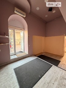 Продаж комерційного приміщення на вул. Хлібна 19, площа 67.6 кв. м • ID 34373156