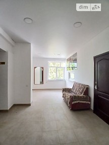 Продаж комерційного приміщення на вул. Центральна, площа 393 кв. м • ID 34299751
