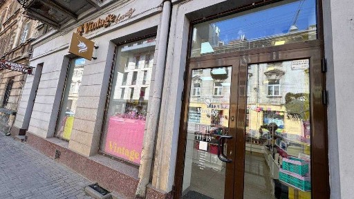 Оренда нежитлового приміщення м. Львів вул. І. Франка 14.Площа: 64 м²