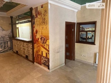 Продаж комерційного приміщення на вул. Катерининська, площа 170 кв. м • ID 34265706