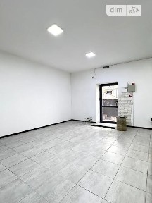 Продаж комерційного приміщення на вул. Надрічна, площа 61.2 кв. м • ID 34257782