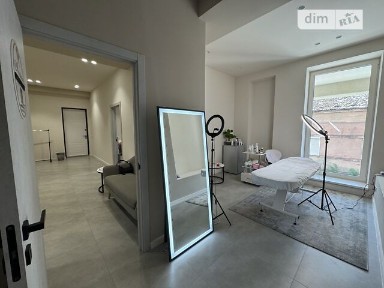 Продаж комерційного приміщення на вул. Новака 6, площа 60 кв. м • ID 34252453