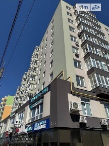 Продаж комерційного приміщення на вул. Гетьмана Мазепи 33, площа 114.8 кв. м • ID 34251463