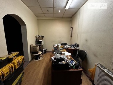 Продаж комерційного приміщення на вул. Просьолочна, площа 190.5 кв. м • ID 34240549