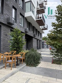 Продаж комерційного приміщення на вул. Одеської громади 7, площа 100 кв. м • ID 34223994