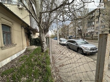 Продаж комерційного приміщення на вул. Марка Кропивницького 2, площа 61.9 кв. м • ID 34145972