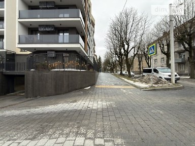 Продаж комерційного приміщення на вул. Окружна 43, площа 204 кв. м • ID 34125622