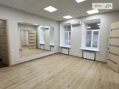 Продаж комерційного приміщення на вул. Левандовська 8, площа 118.9 кв. м • ID 34102961