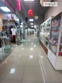 Продаж комерційного приміщення на вул. Степана Бандери 2/1А, площа 18.5 кв. м • ID 34081577