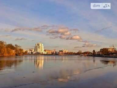 Продаж комерційного приміщення на вул. Степана Бандери 2/1А, площа 41.6 кв. м • ID 34081203