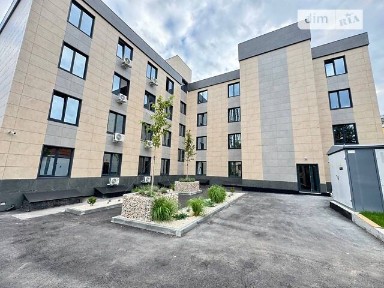 Продаж комерційного приміщення на пл. Соборна 14, площа 19.1 кв. м • ID 34071636