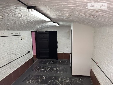 Продаж комерційного приміщення на вул. Кортумівка, площа 30 кв. м • ID 34000598