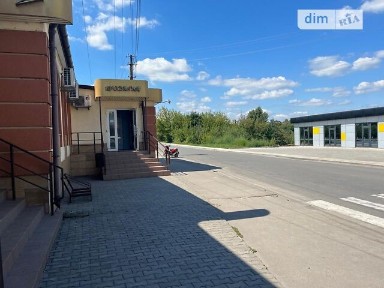 Продаж комерційного приміщення на вул. Михайла Грушевського 3, площа 842 кв. м • ID 33973474