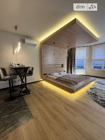 Продаж комерційного приміщення на вул. Леся Курбаса 19/4, площа 300 кв. м • ID 33948220