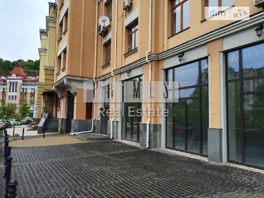 Продаж комерційного приміщення на вул. Дегтярна 5, площа 150 кв. м • ID 33945655