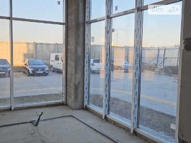 Продаж комерційного приміщення на вул. Владислава Бувалкіна 70, площа 104.8 кв. м • ID 33918418