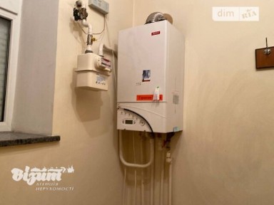 Продаж комерційного приміщення на вул. Сергія Короля, площа 167 кв. м • ID 33904828
