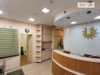 Продаж комерційного приміщення на вул. Вознесенська 50, площа 211.6 кв. м • ID 33860303