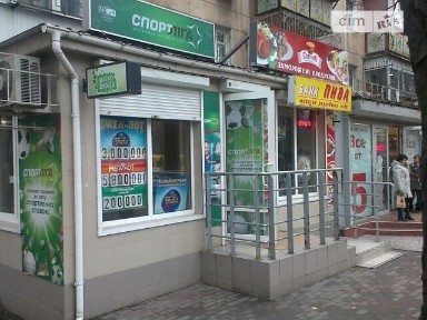 Продаж комерційного приміщення на вул. Євгена Танцюри 37/43, площа 52 кв. м • ID 33843150