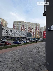 Продаж комерційного приміщення на вул. Олександра Олеся 5, площа 73 кв. м • ID 33826172