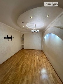 Продаж комерційного приміщення на вул. Ярослава Мудрого 48А, площа 130.6 кв. м • ID 33816561