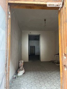 Продаж комерційного приміщення на вул. Шептицьких 33, площа 76 кв. м • ID 33798869