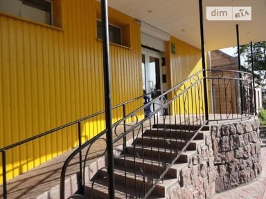 Продаж комерційного приміщення на вул. Покровська 54, площа 1768.6 кв. м • ID 33797947
