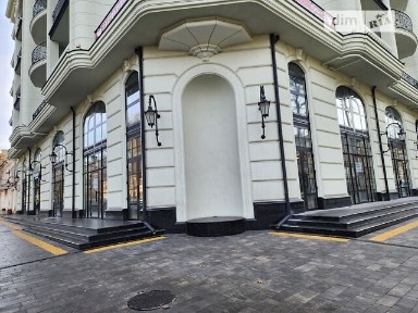 Продаж комерційного приміщення на вул. Гімназична 13, площа 138.5 кв. м • ID 33757793