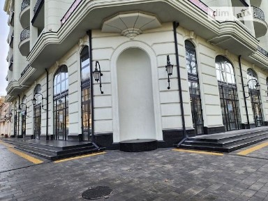 Продаж комерційного приміщення на вул. Гімназична 13, площа 138.5 кв. м • ID 33757793