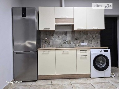 Продаж комерційного приміщення на вул. Відінська 39Б, площа 75.7 кв. м • ID 33732913
