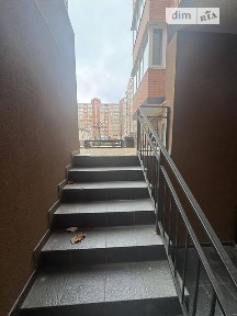 Продаж комерційного приміщення на вул. Університетська 2Л, площа 42.2 кв. м • ID 33724166