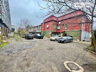 Продаж комерційного приміщення на вул. Руська 244А, площа 2754 кв. м • ID 33709155