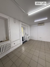 Продаж комерційного приміщення на вул. 16 Липня 58, площа 42 кв. м • ID 33675974