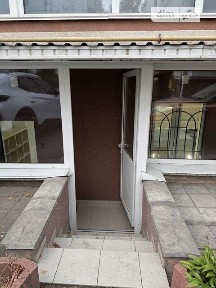 Продаж комерційного приміщення на вул. Єрощенка 12А, площа 42.7 кв. м • ID 33644406