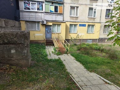 Продаж комерційного приміщення на просп. Тракторобудівників 107, площа 123.3 кв. м • ID 33610479