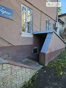 Продаж комерційного приміщення на вулиця Петра Дорошенка, площа 64 кв. м • ID 33606791