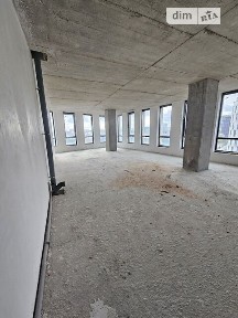 Продаж комерційного приміщення на вул. Надрічна, площа 400 кв. м • ID 33595122