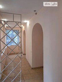 Продаж комерційного приміщення на вул. Базарна, площа 80 кв. м • ID 33575143