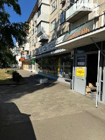 Продаж комерційного приміщення на просп. Воскресенський 14, площа 413.9 кв. м • ID 33533640