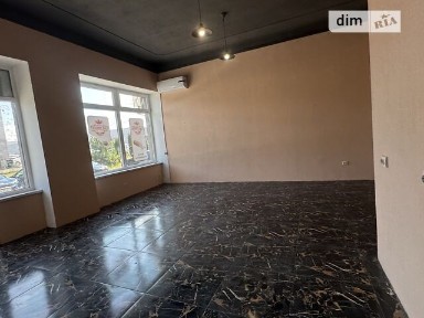 Продаж комерційного приміщення на шосе Немирівське, площа 40 кв. м • ID 33502180
