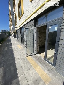Продаж комерційного приміщення на вул. Соборна 2К/31, площа 37.4 кв. м • ID 33486104