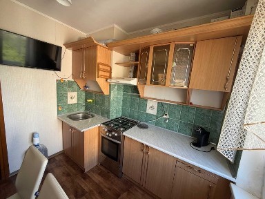 Продам двакімнатну квартиру можно під програми