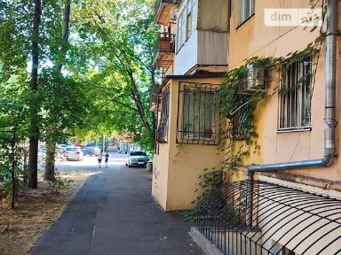 Продаж комерційного приміщення на вул. Сегедська, площа 80 кв. м • ID 33433003