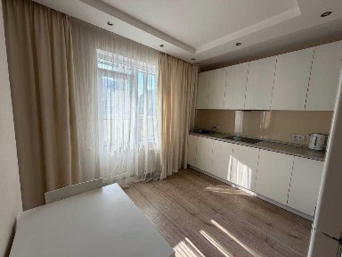 Продам 1-комн квартиру в ЖК Радужный.